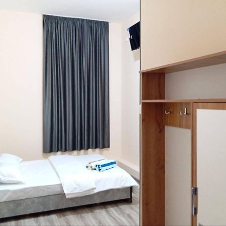 Algo Hotel Tashkent Esterno foto
